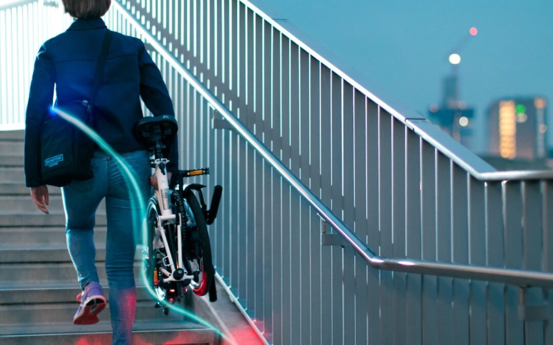 WILLIAMS ADVANCED ENGINEERING BRINGS MOTORSPORT TECHNOLOGY TO BROMPTON ELECTRIC